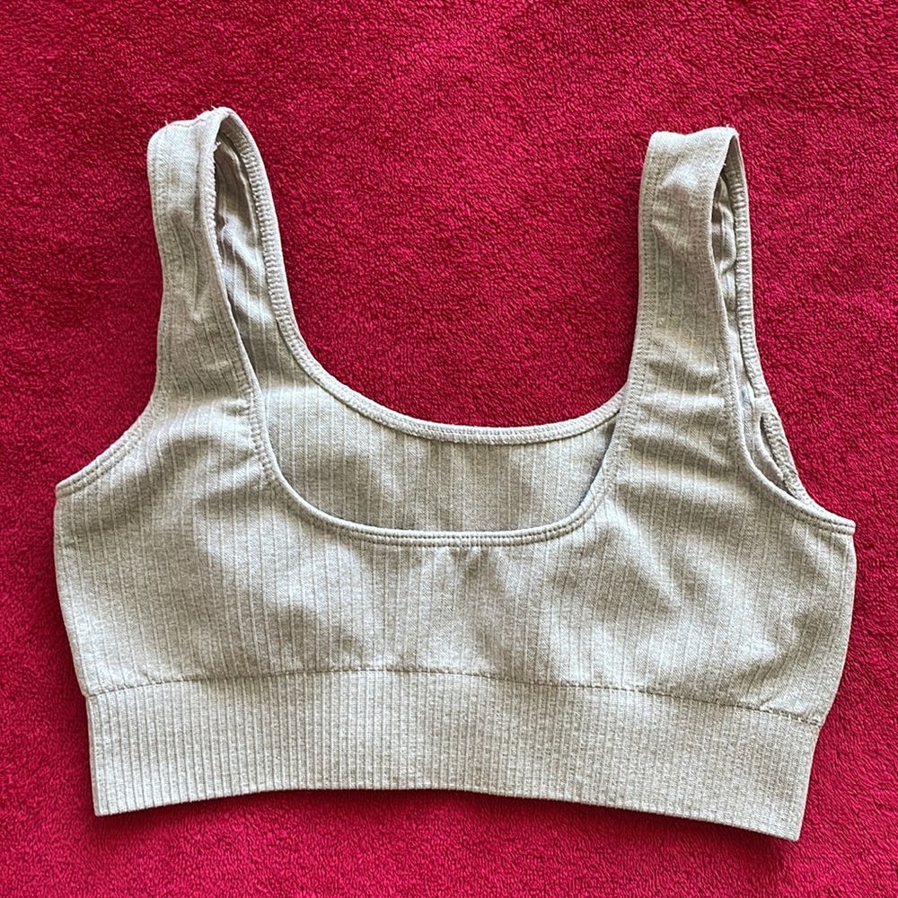 Beige Work Out Set - Picture 3 of 5